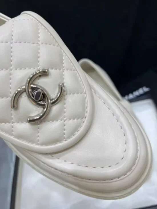 Chanel Platform Loafers | Off-White Quilted Leather, Size 37 (US 7) - Picture 4 of 9
